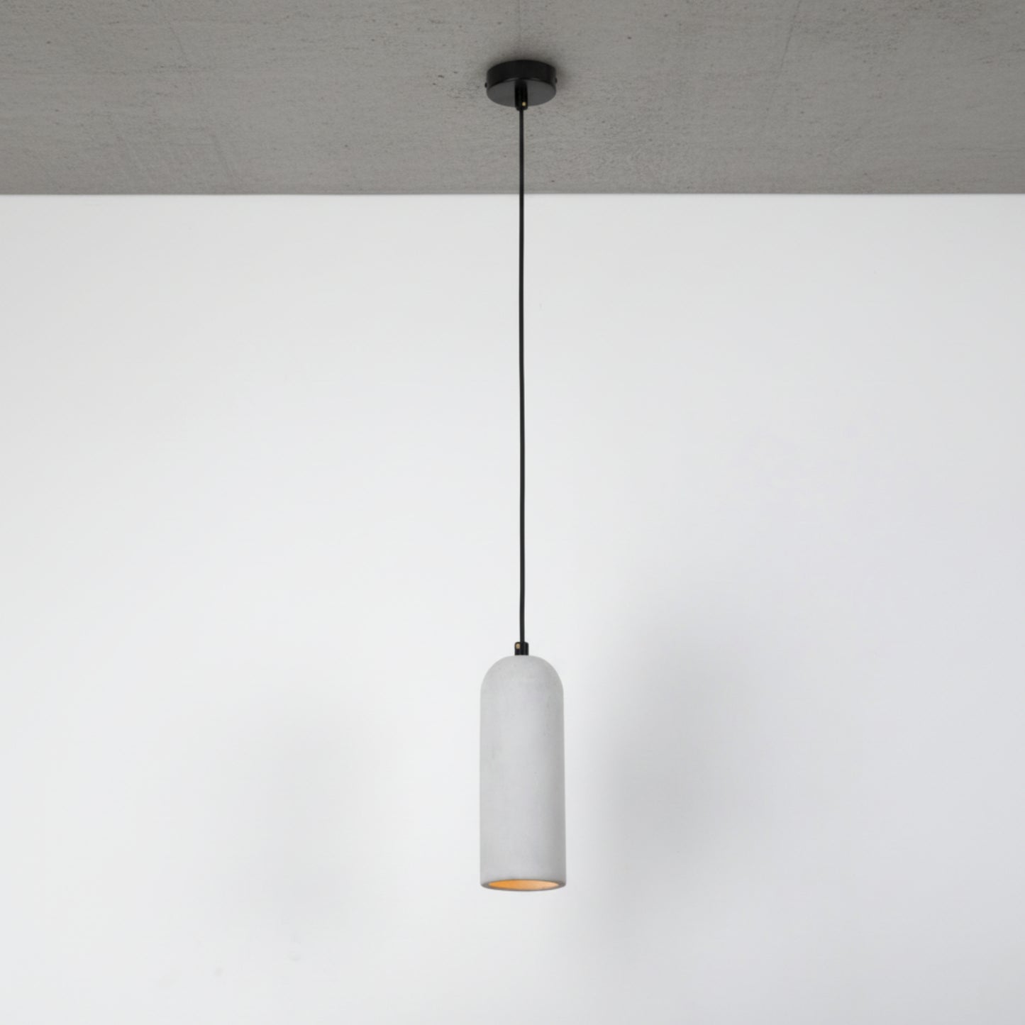 Gri Kubbe Silindir Beton Sarkıt Aydınlatma