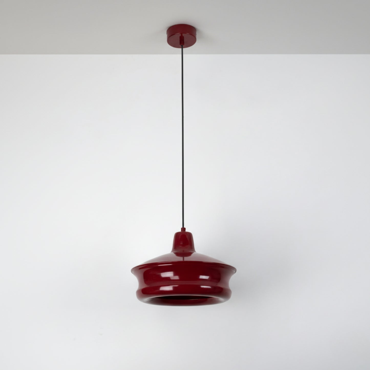 Bordo Metal Silindir Tavan Aydınlatması