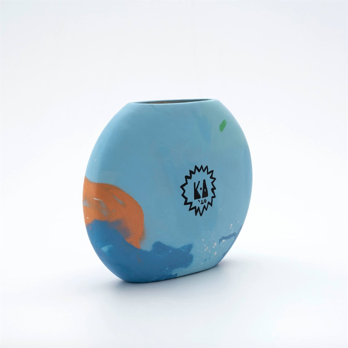 Womo x Keremardahan Ceramic Vase