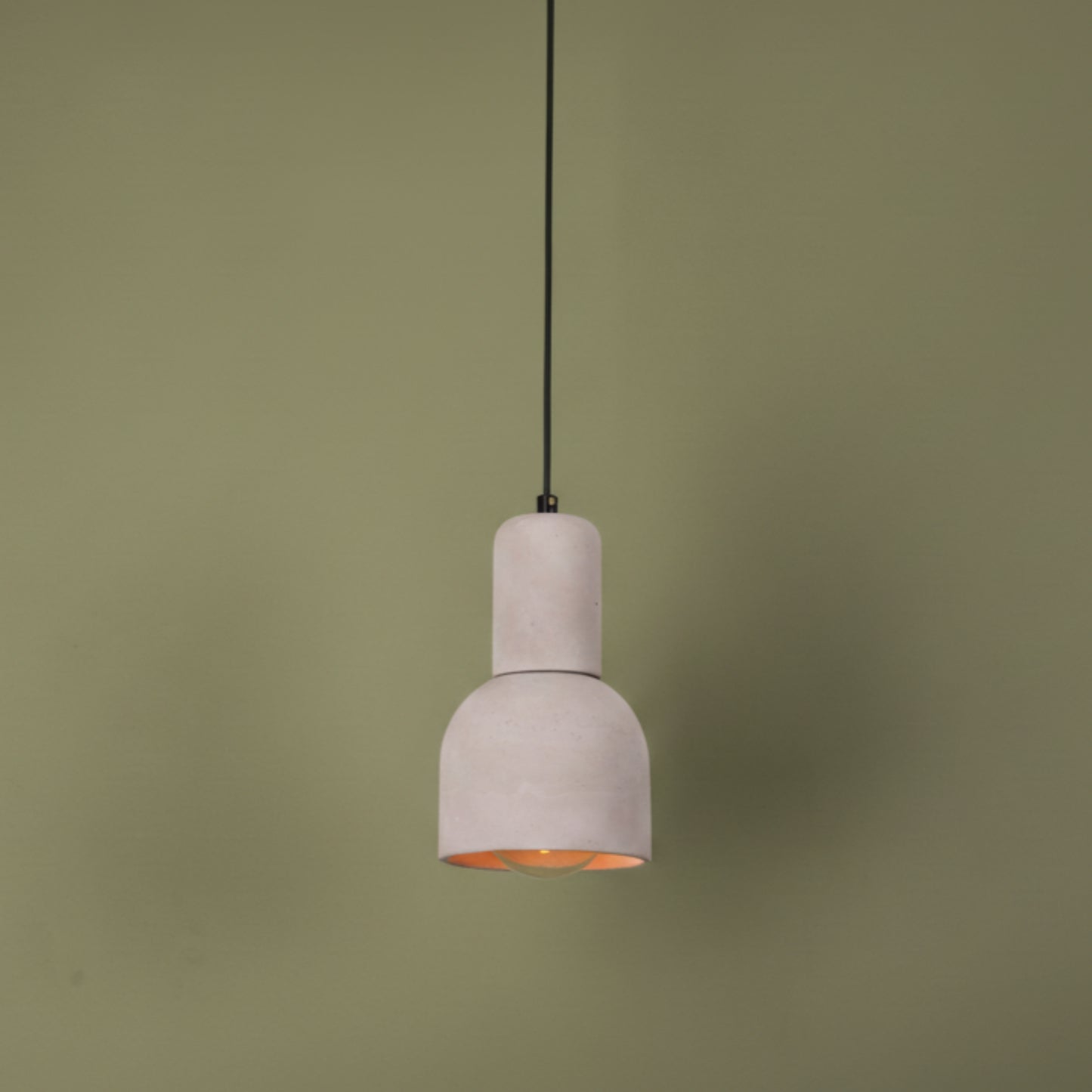 Katmanlı Gri Beton Tavan Aydınlatması