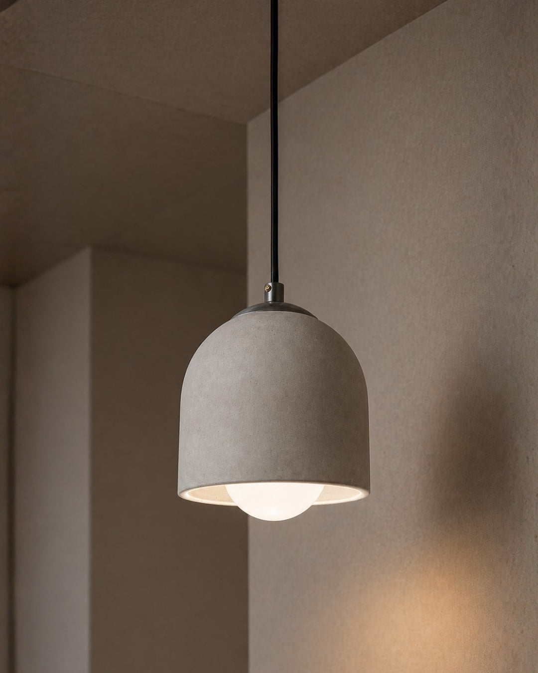 Beton Metal Tavan Aydınlatması