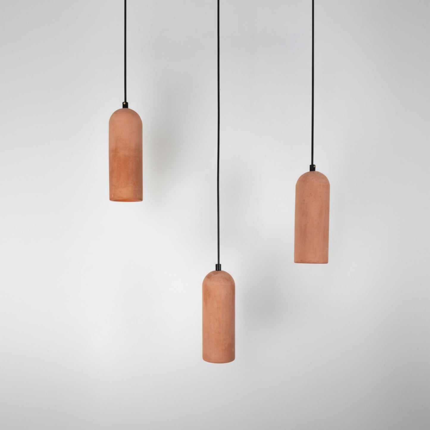 Terracotta Kubbe Silindir 3'lü Beton Sarkıt Aydınlatma