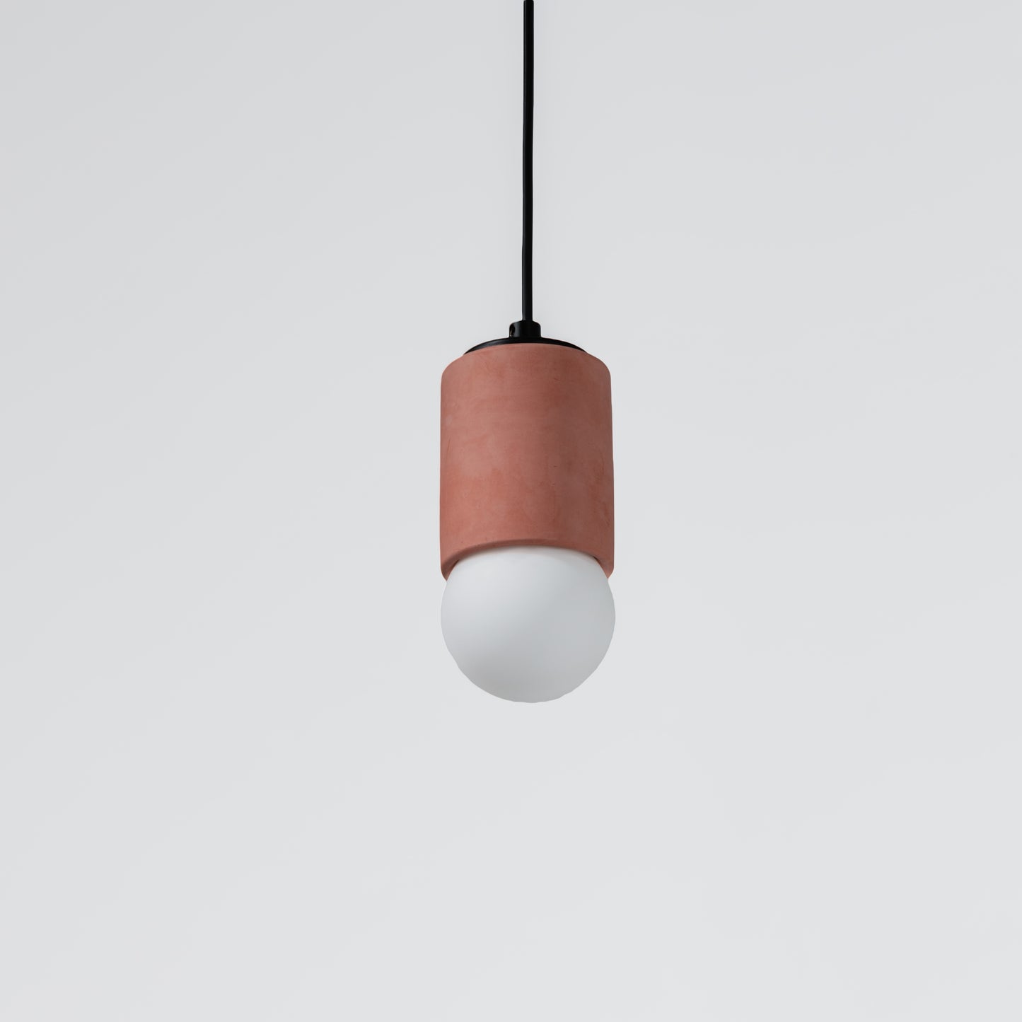 Terracotta Silindir Beton Sarkıt Aydınlatma